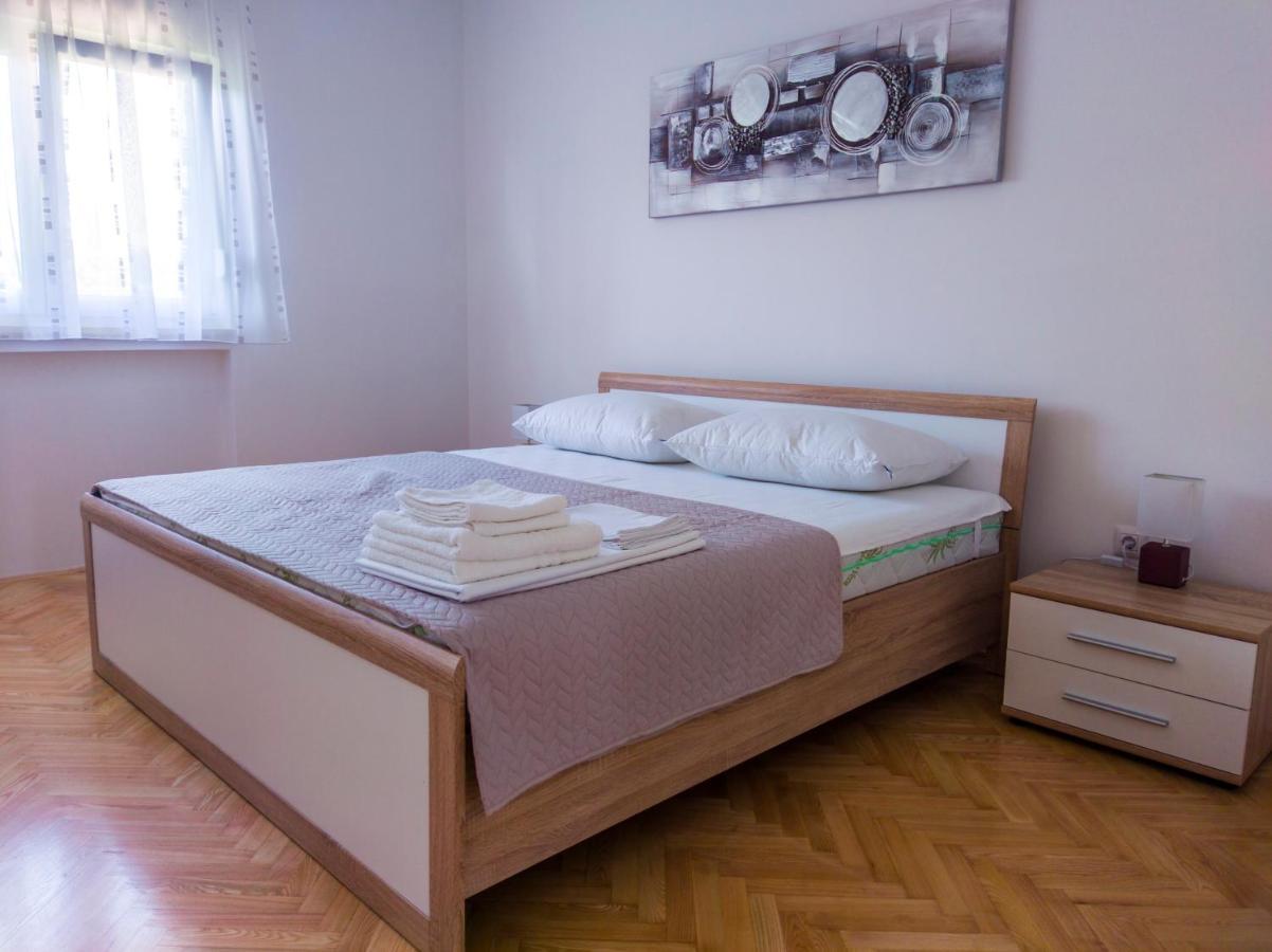 Apartmani Cimerman Krk Town Exterior photo